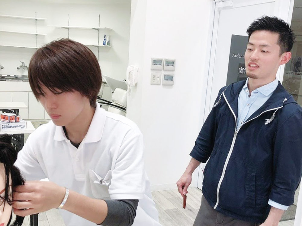 美容業界の第一線で活躍するプロフェッショナルから学べる